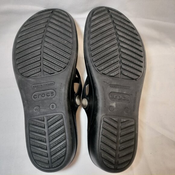 Crocs Sanrah Black Sandals - Picture 5 of 5